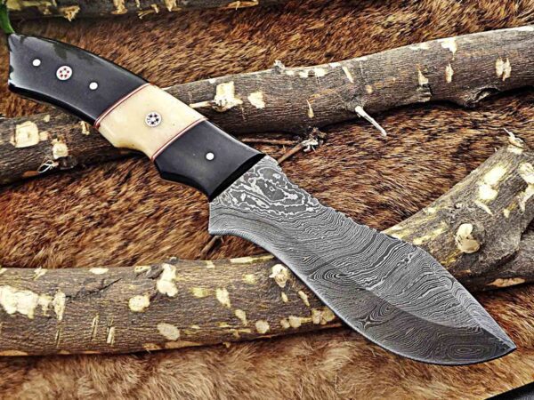 Custom Handmade Damascus Steel Skinner Knife | Christmas Gift, Birthday Gift, Wedding Gift, Anniversary Gift, Valentine's Gift - Image 5