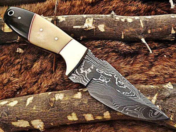 Custom Handmade Damascus Steel Hunting Skinner Knife | Christmas Gift, Birthday Gift, Wedding Gift, Anniversary Gift, Valentine's Gift - Image 5